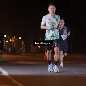 Runner Photo 8305811