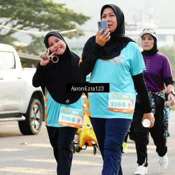 Runner Photo 8305815