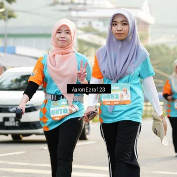 Runner Photo 8305823