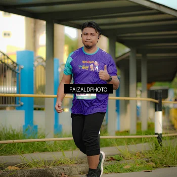 Runner Photo 8305830