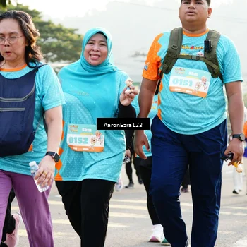 Runner Photo 8305836