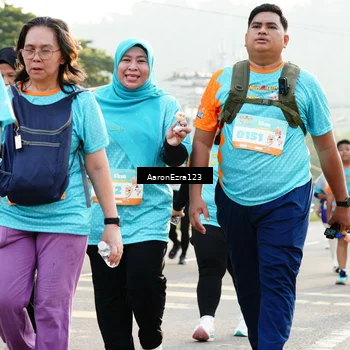 Runner Photo 8305839
