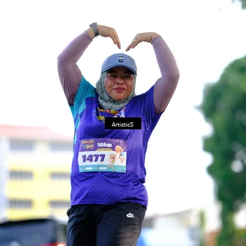 Runner Photo 8305840
