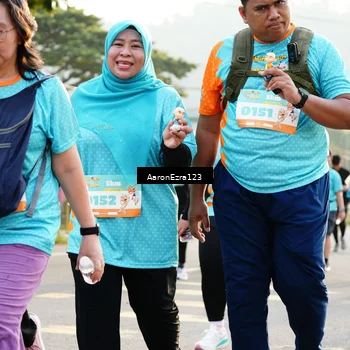 Runner Photo 8305841