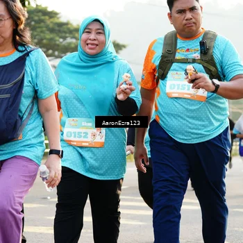 Runner Photo 8305843