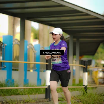 Runner Photo 8305844