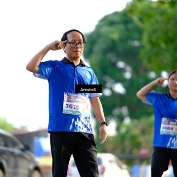 Runner Photo 8305858