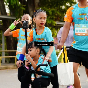 Runner Photo 8305873