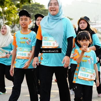 Runner Photo 8305888