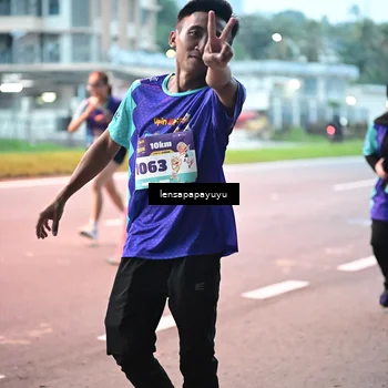 Runner Photo 8305889