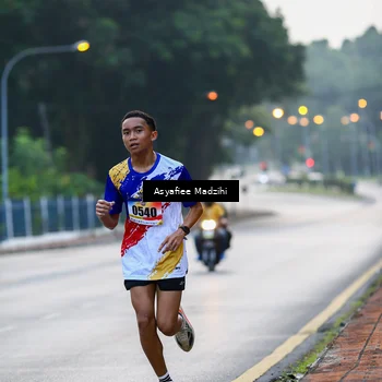 Runner Photo 8305895