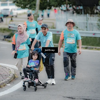 Runner Photo 8305903