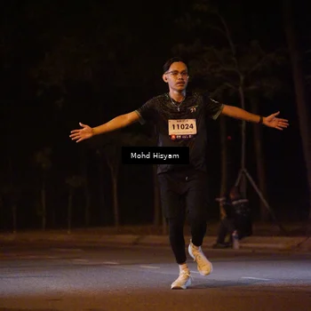 Runner Photo 8305913