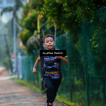 Runner Photo 8305919