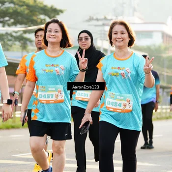 Runner Photo 8305942