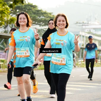 Runner Photo 8305946