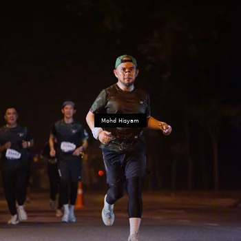 Runner Photo 8305950