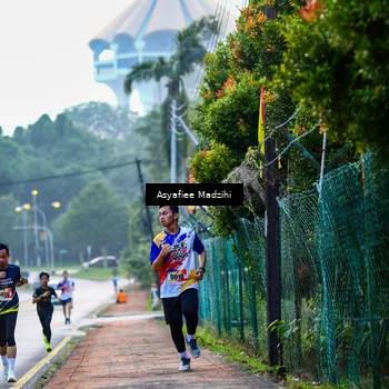Runner Photo 8305955