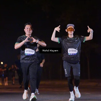 Runner Photo 8305963
