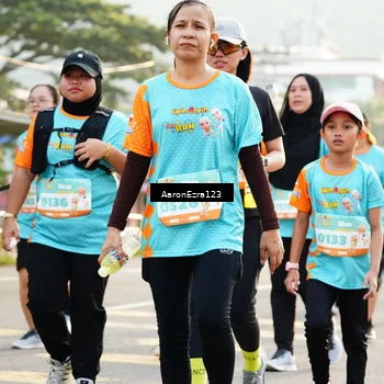 Runner Photo 8305965