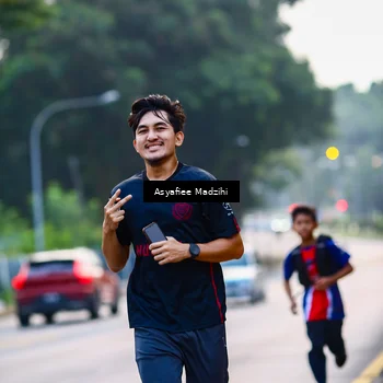 Runner Photo 8305981