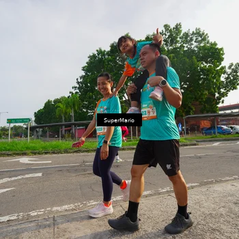 Runner Photo 8305983