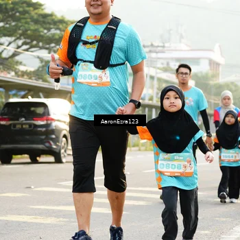 Runner Photo 8305984