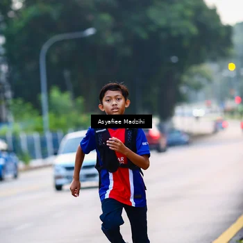 Runner Photo 8305990