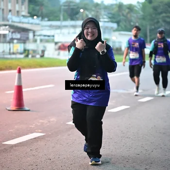 Runner Photo 8305992