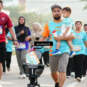Runner Photo 8305999