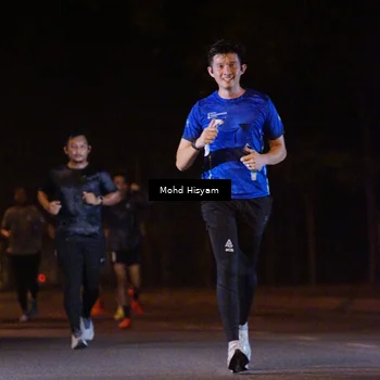 Runner Photo 8306006