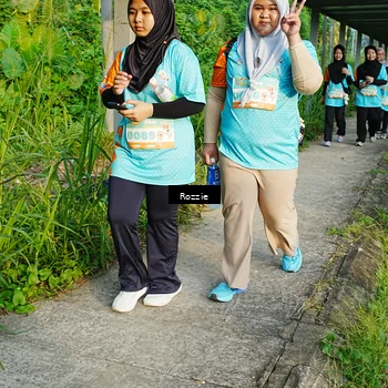 Runner Photo 8306013
