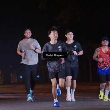 Runner Photo 8306014