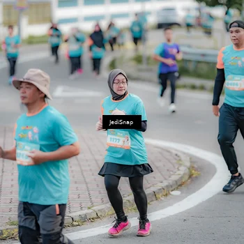 Runner Photo 8306027