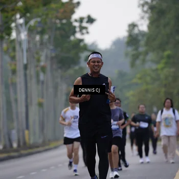 Runner Photo 8306034