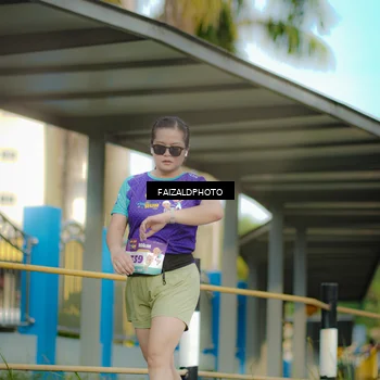 Runner Photo 8306035