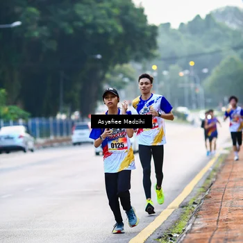 Runner Photo 8306038