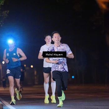 Runner Photo 8306042