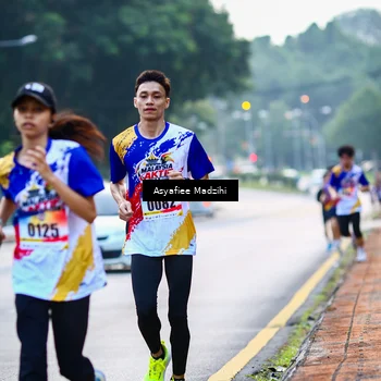 Runner Photo 8306045
