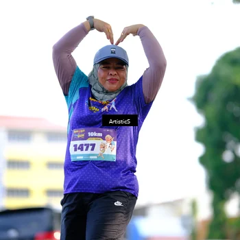 Runner Photo 8306060