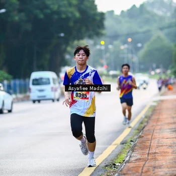 Runner Photo 8306071