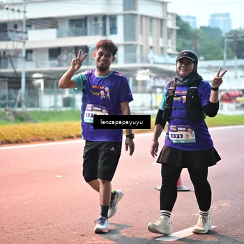 Runner Photo 8306088