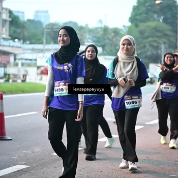 Runner Photo 8306103