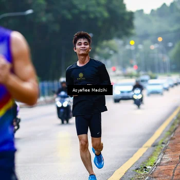 Runner Photo 8306106