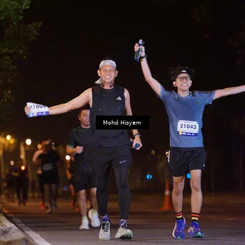 Runner Photo 8306125