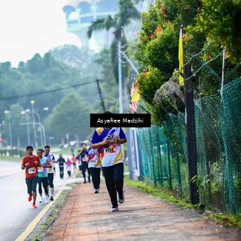 Runner Photo 8306129