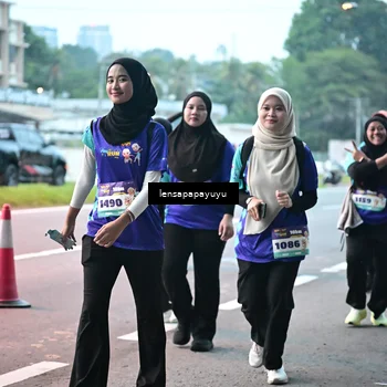 Runner Photo 8306140