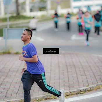 Runner Photo 8306146