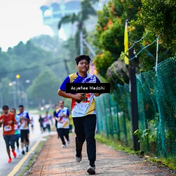 Runner Photo 8306153