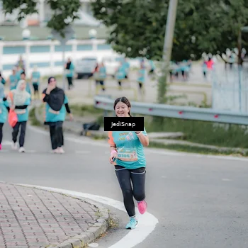 Runner Photo 8306158
